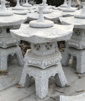 Lanterne en granite Maru Yukimi