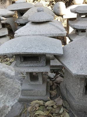 Lanterne en granite 45cm