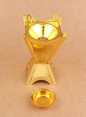 Brûleur d’Encens Doré/argenté – Élégance & Ambiance Apaisante