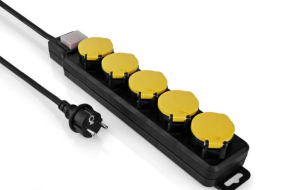 DESTOCKAGE Bloc 5 prises 16A 2P+T Etanche IP44 à clapet Noir avec interrupteur