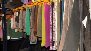 LOT VETEMENTS ENFANTS DE MARQUE CARIBU NEUF