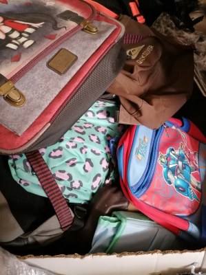 Grossiste cartables et sacs a dos recyclés au poids