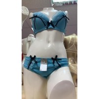 Carton de 200 ensembles SG et Boxers modele Glamour bonnet b et c