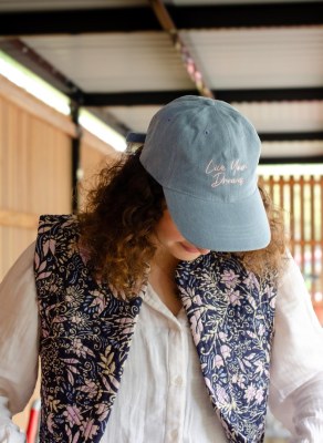 [DESTOCKAGE] Casquettes à messages