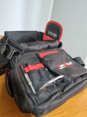 SAC A OUTILS NOIR ET ROUGE KM-1842