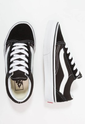 060105 Baskets enfants Vans