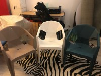 Lot de chaise 5 couleurs en plastique intérieur et extérieur