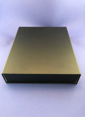 Coffrets Rigides 1 rabat magnétique