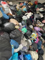 Collecte vêtements et chaussures - Original non touché / Used clothes untouched