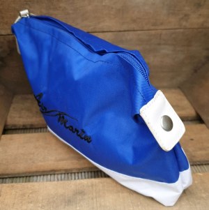 Lot de 350 trousses de toilette