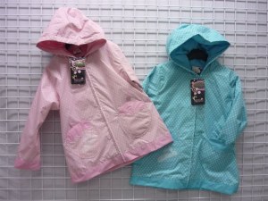 DESTOCKAGE DE COUPE VENT FOIPOIPA POUR FILLES AU PRIX DE 3.90 EUROS !