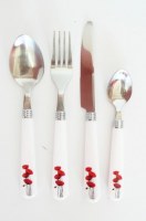 Ménagére 16 piéces thême coquelicot