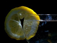 Des canettes de 7 Up 33cl en format slim