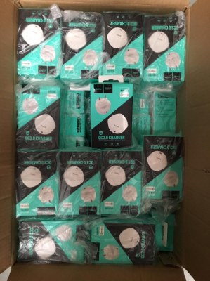 Destockage accessoires et pièces détachées pour téléphone