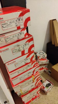 Brembo 32 jeux de disques neuf pour nombreux modeles voitures: Peugeot,Renault,mini, me...