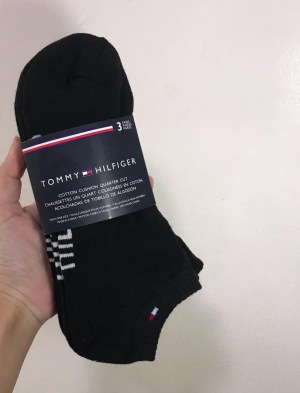 Lot Chaussettes Tommy Hilfiger Homme – 400 pièces