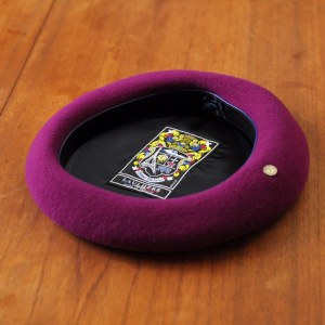 Lot de bérets made in France