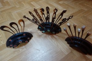 Pics à Cheveux en Bois