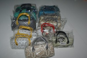 Destockage étuis à lunettes