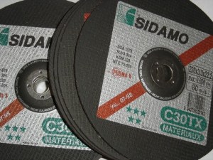 LOT DE 10 DISQUES A TRONCONNER MATERIAUX