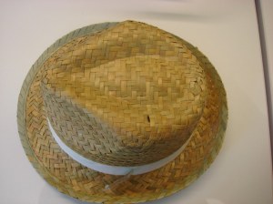 Chapeaux de paille non-marqués