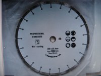 DISQUE DIAMANT 300 MM POUR BETON, PAVES