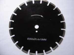 Disque diamant spécial asphalte D.350 mm 95 €