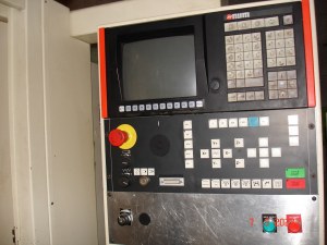 CU VERTICAL CNC REALMECA