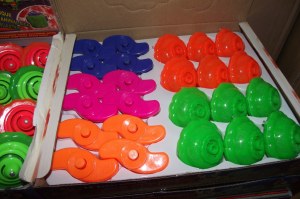 Lot revendeur de 96 TOUPIES musicale et lumineuse Toupies Super TOP