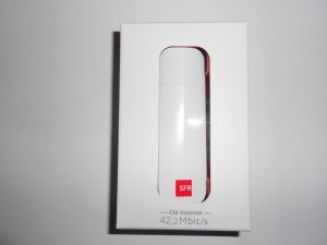 Clé Internet USB 42.2 Mb/s Haute performance E372 Bloquée SFR