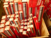 Lot de 170 amortisseurs pour voiture renault