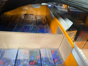 Stock neuf lot papeteries – BIC Cristal Original & Post-it Notes