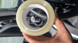 A vendre gros rouleaux de scotch adhésif à la palette