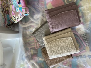 Porte-monnaie femme cuir