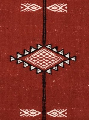 Tapis artisanal fait main 100% en laine