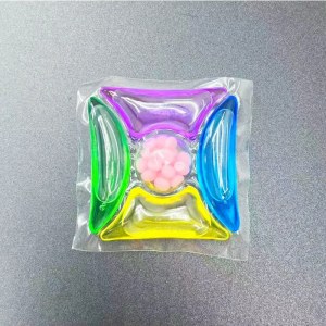 LESSIVE PODS 5 EN 1