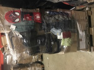 Lot de palettes de marchandises ACCESSOIRES