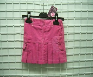 DESTOCKAGE DE JUPES POUR FILLES AU PRIX DE 2 EUROS !