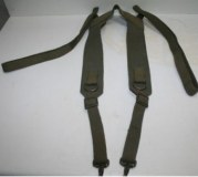 Lot de brelages militaires