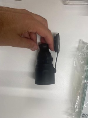 IP44 Fiche Femelle couleur noir et orange