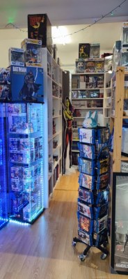 Vente de figurines, goodies, manga bande dessinées neufs et occasion