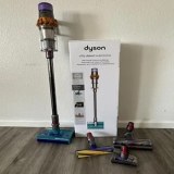 DYSONs V15s Detect Vacuum Cleaner