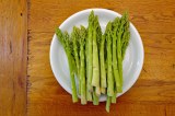 Geant vert - asperges blanches miniatures en bocal