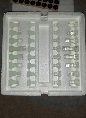 Jeu d'échecs en verre échiquier transparent givré