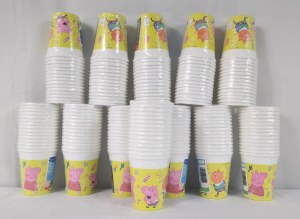 Lot de 12 Paquets de 15 gobelets 200 ml Peppa Pig neuf