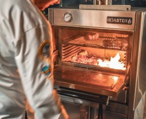 FOUR A BRAISE GRILL FEU DE BOIS