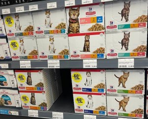 Stock petfood marque Hill's