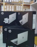 HP ENVY X360 14-ES00DX i5-1335U 8GB RAM ,512 SSD "14 FHD TACTIL