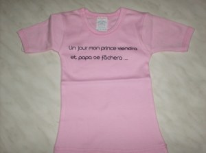 Tee-shirt bébé ;sérigraphie; phrase humour