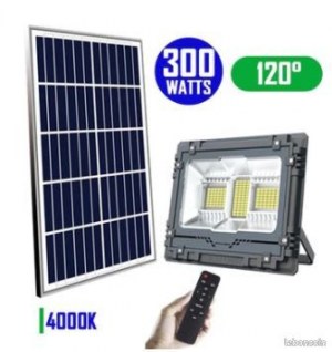 Grossiste / déstockage matériel éclairage solaire et photovoltaïque NEUF idéal revente...